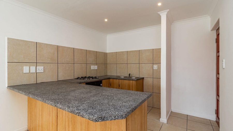 2 Bedroom Property for Sale in De Kelders Western Cape